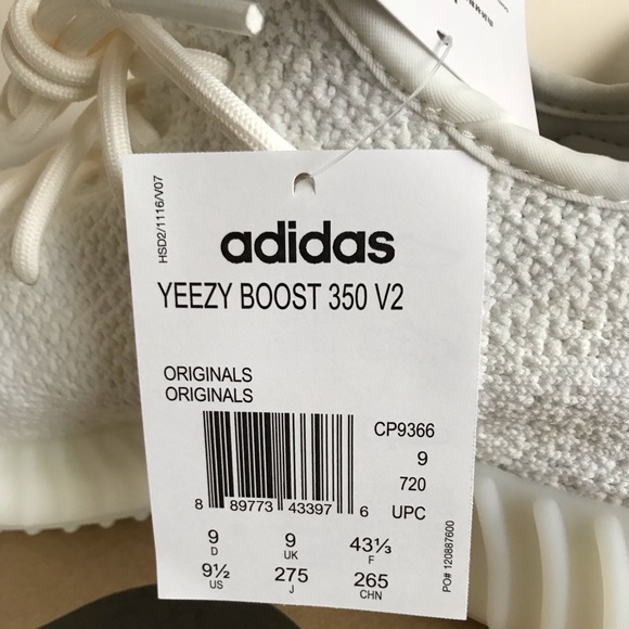 Other - Adidas Yeezy Boost 350 tripple white
